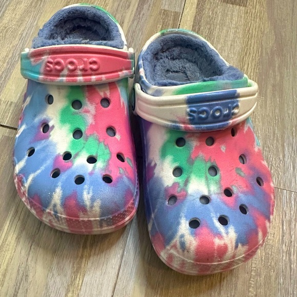 CROCS Other - Tie-Dye Classic Crocs with Lining, Youth Size 11
